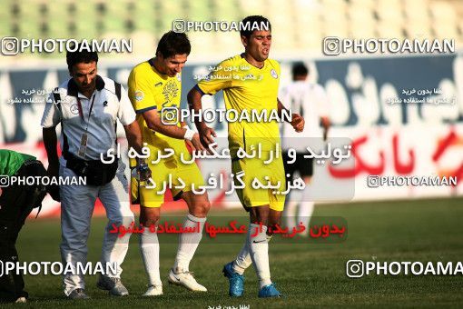 1071252, لیگ برتر فوتبال ایران، Persian Gulf Cup، Week 9، First Leg، 2010/09/17، Tehran، Shahid Dastgerdi Stadium، Naft Tehran 0 - 0 Sepahan
