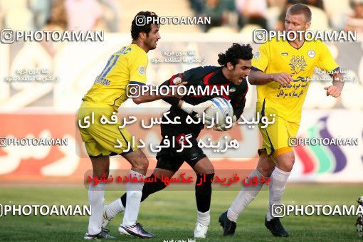 1071260, Tehran, [*parameter:4*], لیگ برتر فوتبال ایران، Persian Gulf Cup، Week 9، First Leg، Naft Tehran 0 v 0 Sepahan on 2010/09/17 at Shahid Dastgerdi Stadium