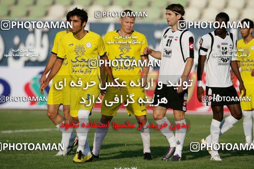 1071367, Tehran, [*parameter:4*], لیگ برتر فوتبال ایران، Persian Gulf Cup، Week 9، First Leg، Naft Tehran 0 v 0 Sepahan on 2010/09/17 at Shahid Dastgerdi Stadium