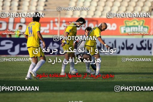 1071342, Tehran, [*parameter:4*], لیگ برتر فوتبال ایران، Persian Gulf Cup، Week 9، First Leg، Naft Tehran 0 v 0 Sepahan on 2010/09/17 at Shahid Dastgerdi Stadium