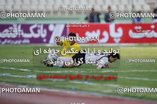 1071363, Tehran, [*parameter:4*], لیگ برتر فوتبال ایران، Persian Gulf Cup، Week 9، First Leg، Naft Tehran 0 v 0 Sepahan on 2010/09/17 at Shahid Dastgerdi Stadium