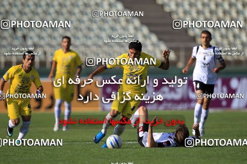 1071538, Tehran, [*parameter:4*], لیگ برتر فوتبال ایران، Persian Gulf Cup، Week 9، First Leg، Naft Tehran 0 v 0 Sepahan on 2010/09/17 at Shahid Dastgerdi Stadium