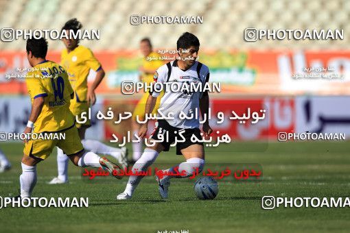 1071673, Tehran, [*parameter:4*], لیگ برتر فوتبال ایران، Persian Gulf Cup، Week 9، First Leg، Naft Tehran 0 v 0 Sepahan on 2010/09/17 at Shahid Dastgerdi Stadium