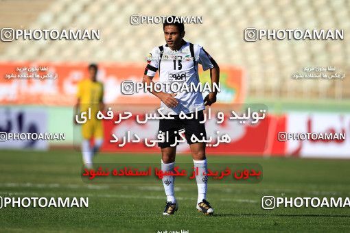 1071644, Tehran, [*parameter:4*], لیگ برتر فوتبال ایران، Persian Gulf Cup، Week 9، First Leg، Naft Tehran 0 v 0 Sepahan on 2010/09/17 at Shahid Dastgerdi Stadium