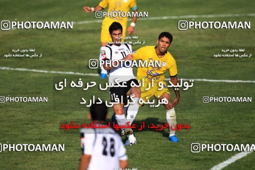 1071442, Tehran, [*parameter:4*], لیگ برتر فوتبال ایران، Persian Gulf Cup، Week 9، First Leg، Naft Tehran 0 v 0 Sepahan on 2010/09/17 at Shahid Dastgerdi Stadium