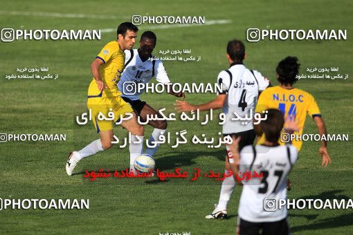 1071621, Tehran, [*parameter:4*], لیگ برتر فوتبال ایران، Persian Gulf Cup، Week 9، First Leg، Naft Tehran 0 v 0 Sepahan on 2010/09/17 at Shahid Dastgerdi Stadium