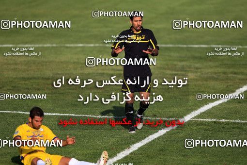 1071713, Tehran, [*parameter:4*], لیگ برتر فوتبال ایران، Persian Gulf Cup، Week 9، First Leg، Naft Tehran 0 v 0 Sepahan on 2010/09/17 at Shahid Dastgerdi Stadium