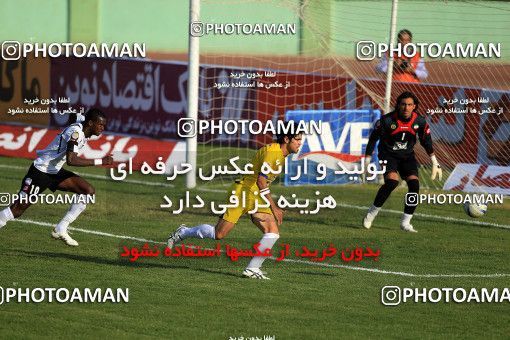 1071414, Tehran, [*parameter:4*], لیگ برتر فوتبال ایران، Persian Gulf Cup، Week 9، First Leg، Naft Tehran 0 v 0 Sepahan on 2010/09/17 at Shahid Dastgerdi Stadium