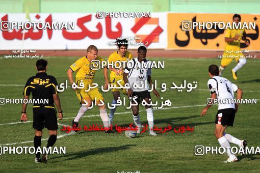 1071646, Tehran, [*parameter:4*], لیگ برتر فوتبال ایران، Persian Gulf Cup، Week 9، First Leg، Naft Tehran 0 v 0 Sepahan on 2010/09/17 at Shahid Dastgerdi Stadium