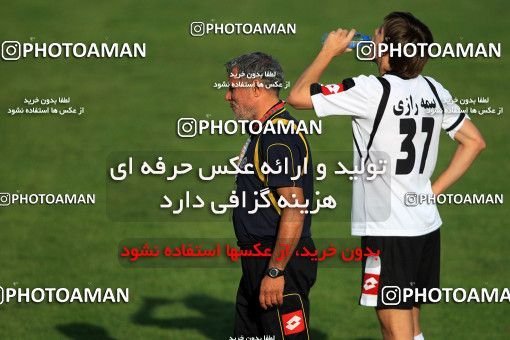 1071606, Tehran, [*parameter:4*], لیگ برتر فوتبال ایران، Persian Gulf Cup، Week 9، First Leg، Naft Tehran 0 v 0 Sepahan on 2010/09/17 at Shahid Dastgerdi Stadium