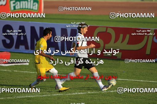 1071608, Tehran, [*parameter:4*], لیگ برتر فوتبال ایران، Persian Gulf Cup، Week 9، First Leg، Naft Tehran 0 v 0 Sepahan on 2010/09/17 at Shahid Dastgerdi Stadium