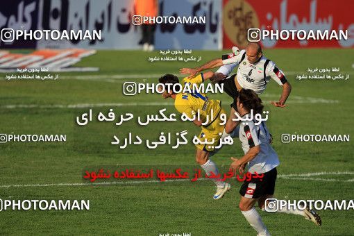 1071417, Tehran, [*parameter:4*], لیگ برتر فوتبال ایران، Persian Gulf Cup، Week 9، First Leg، Naft Tehran 0 v 0 Sepahan on 2010/09/17 at Shahid Dastgerdi Stadium