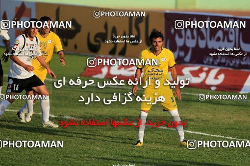 1071403, Tehran, [*parameter:4*], لیگ برتر فوتبال ایران، Persian Gulf Cup، Week 9، First Leg، Naft Tehran 0 v 0 Sepahan on 2010/09/17 at Shahid Dastgerdi Stadium