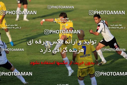 1071717, Tehran, [*parameter:4*], لیگ برتر فوتبال ایران، Persian Gulf Cup، Week 9، First Leg، Naft Tehran 0 v 0 Sepahan on 2010/09/17 at Shahid Dastgerdi Stadium