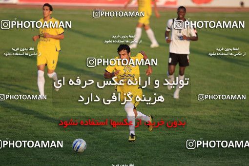 1071513, Tehran, [*parameter:4*], لیگ برتر فوتبال ایران، Persian Gulf Cup، Week 9، First Leg، Naft Tehran 0 v 0 Sepahan on 2010/09/17 at Shahid Dastgerdi Stadium
