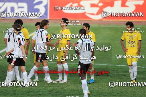 1071539, Tehran, [*parameter:4*], لیگ برتر فوتبال ایران، Persian Gulf Cup، Week 9، First Leg، Naft Tehran 0 v 0 Sepahan on 2010/09/17 at Shahid Dastgerdi Stadium