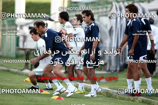 1072182, Isfahan,Fooladshahr, Iran, AFC Champions League 2010, Semi-Finals, Second Leg, Zob Ahan Esfahan 1 v 0 Al-Hilal FC on 2010/10/06 at Foolad Shahr Stadium