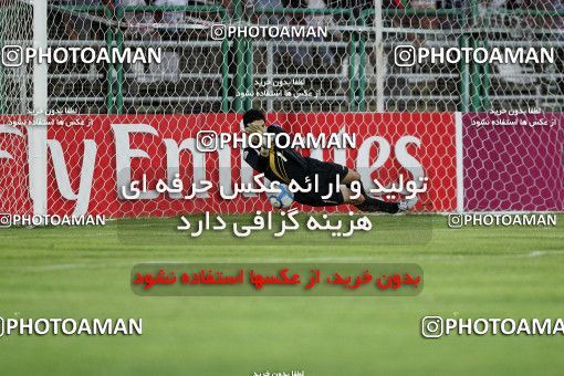 1072346, Isfahan,Fooladshahr, Iran, AFC Champions League 2010, Semi-Finals, Second Leg, Zob Ahan Esfahan 1 v 0 Al-Hilal FC on 2010/10/06 at Foolad Shahr Stadium