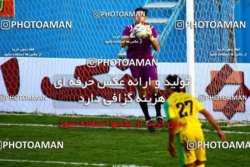 1072546, Tehran, [*parameter:4*], لیگ برتر فوتبال ایران، Persian Gulf Cup، Week 10، First Leg، Rah Ahan 1 v 0 Foulad Khouzestan on 2010/10/09 at Ekbatan Stadium