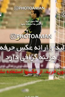 1072717, Qom, Iran, لیگ برتر فوتبال ایران، Persian Gulf Cup، Week 8، First Leg، Saba Qom 1 v 0 Steel Azin on 2010/09/11 at Yadegar-e Emam Stadium Qom