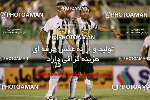 1072762, Qom, Iran, لیگ برتر فوتبال ایران، Persian Gulf Cup، Week 8، First Leg، Saba Qom 1 v 0 Steel Azin on 2010/09/11 at Yadegar-e Emam Stadium Qom