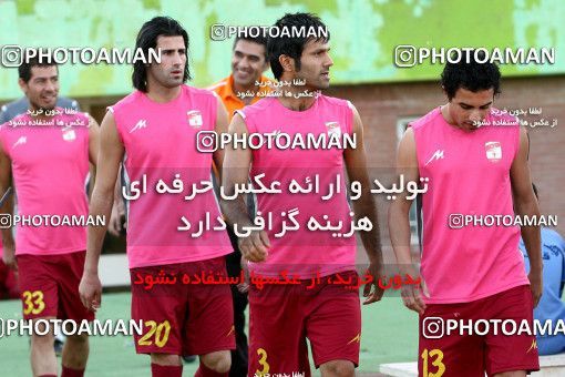 1072734, Qom, Iran, لیگ برتر فوتبال ایران، Persian Gulf Cup، Week 8، First Leg، Saba Qom 1 v 0 Steel Azin on 2010/09/11 at Yadegar-e Emam Stadium Qom