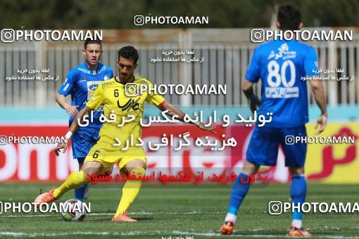 1085995, Tehran, [*parameter:4*], لیگ برتر فوتبال ایران، Persian Gulf Cup، Week 26، Second Leg، Naft Tehran 1 v 2 Esteghlal on 2018/03/29 at Takhti Stadium