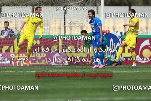 1085332, Tehran, [*parameter:4*], لیگ برتر فوتبال ایران، Persian Gulf Cup، Week 26، Second Leg، Naft Tehran 1 v 2 Esteghlal on 2018/03/29 at Takhti Stadium