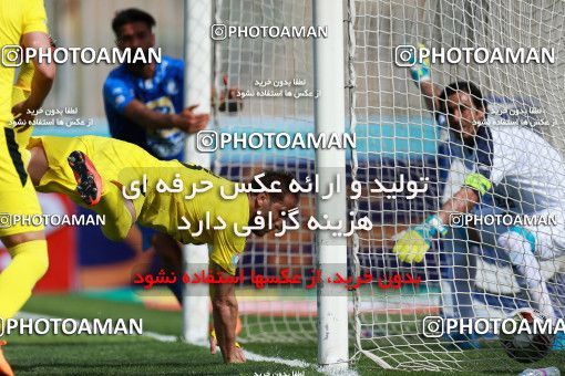 1085182, Tehran, [*parameter:4*], لیگ برتر فوتبال ایران، Persian Gulf Cup، Week 26، Second Leg، Naft Tehran 1 v 2 Esteghlal on 2018/03/29 at Takhti Stadium