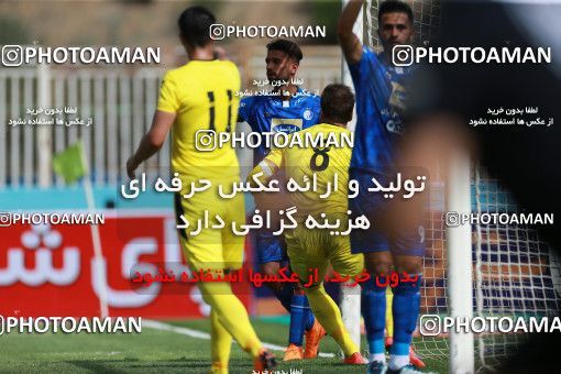 1085572, Tehran, [*parameter:4*], لیگ برتر فوتبال ایران، Persian Gulf Cup، Week 26، Second Leg، Naft Tehran 1 v 2 Esteghlal on 2018/03/29 at Takhti Stadium