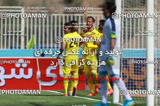 1086074, Tehran, [*parameter:4*], لیگ برتر فوتبال ایران، Persian Gulf Cup، Week 26، Second Leg، Naft Tehran 1 v 2 Esteghlal on 2018/03/29 at Takhti Stadium