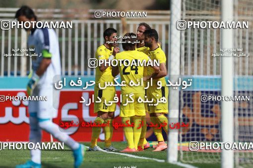 1086237, Tehran, [*parameter:4*], لیگ برتر فوتبال ایران، Persian Gulf Cup، Week 26، Second Leg، Naft Tehran 1 v 2 Esteghlal on 2018/03/29 at Takhti Stadium