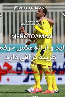 1085988, Tehran, [*parameter:4*], لیگ برتر فوتبال ایران، Persian Gulf Cup، Week 26، Second Leg، Naft Tehran 1 v 2 Esteghlal on 2018/03/29 at Takhti Stadium