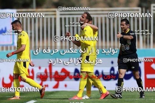 1086282, Tehran, [*parameter:4*], لیگ برتر فوتبال ایران، Persian Gulf Cup، Week 26، Second Leg، Naft Tehran 1 v 2 Esteghlal on 2018/03/29 at Takhti Stadium