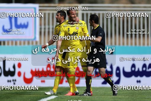 1085689, Tehran, [*parameter:4*], لیگ برتر فوتبال ایران، Persian Gulf Cup، Week 26، Second Leg، Naft Tehran 1 v 2 Esteghlal on 2018/03/29 at Takhti Stadium