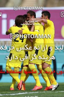 1085535, Tehran, [*parameter:4*], لیگ برتر فوتبال ایران، Persian Gulf Cup، Week 26، Second Leg، Naft Tehran 1 v 2 Esteghlal on 2018/03/29 at Takhti Stadium