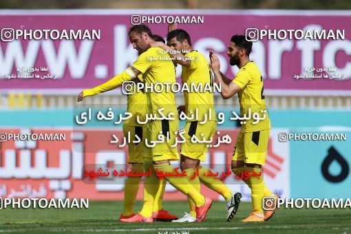 1085300, Tehran, [*parameter:4*], لیگ برتر فوتبال ایران، Persian Gulf Cup، Week 26، Second Leg، Naft Tehran 1 v 2 Esteghlal on 2018/03/29 at Takhti Stadium