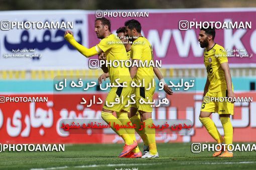 1085684, Tehran, [*parameter:4*], لیگ برتر فوتبال ایران، Persian Gulf Cup، Week 26، Second Leg، Naft Tehran 1 v 2 Esteghlal on 2018/03/29 at Takhti Stadium