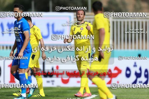 1085806, Tehran, [*parameter:4*], لیگ برتر فوتبال ایران، Persian Gulf Cup، Week 26، Second Leg، Naft Tehran 1 v 2 Esteghlal on 2018/03/29 at Takhti Stadium