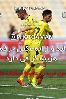 1085754, Tehran, [*parameter:4*], لیگ برتر فوتبال ایران، Persian Gulf Cup، Week 26، Second Leg، Naft Tehran 1 v 2 Esteghlal on 2018/03/29 at Takhti Stadium