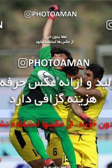 1085563, Tehran, [*parameter:4*], لیگ برتر فوتبال ایران، Persian Gulf Cup، Week 26، Second Leg، Naft Tehran 1 v 2 Esteghlal on 2018/03/29 at Takhti Stadium