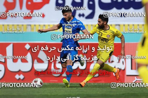1085790, Tehran, [*parameter:4*], لیگ برتر فوتبال ایران، Persian Gulf Cup، Week 26، Second Leg، Naft Tehran 1 v 2 Esteghlal on 2018/03/29 at Takhti Stadium