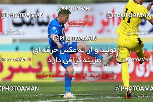 1086046, Tehran, [*parameter:4*], لیگ برتر فوتبال ایران، Persian Gulf Cup، Week 26، Second Leg، Naft Tehran 1 v 2 Esteghlal on 2018/03/29 at Takhti Stadium