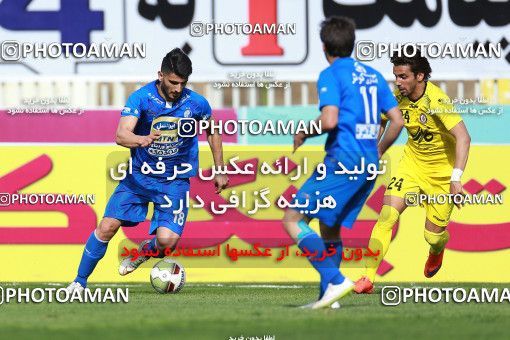 1085238, Tehran, [*parameter:4*], لیگ برتر فوتبال ایران، Persian Gulf Cup، Week 26، Second Leg، Naft Tehran 1 v 2 Esteghlal on 2018/03/29 at Takhti Stadium