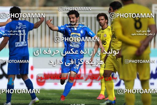 1085529, Tehran, [*parameter:4*], لیگ برتر فوتبال ایران، Persian Gulf Cup، Week 26، Second Leg، Naft Tehran 1 v 2 Esteghlal on 2018/03/29 at Takhti Stadium