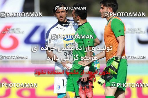 1085704, Tehran, [*parameter:4*], لیگ برتر فوتبال ایران، Persian Gulf Cup، Week 26، Second Leg، Naft Tehran 1 v 2 Esteghlal on 2018/03/29 at Takhti Stadium