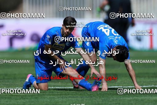 1074173, Tehran, [*parameter:4*], لیگ برتر فوتبال ایران، Persian Gulf Cup، Week 26، Second Leg، Naft Tehran 1 v 2 Esteghlal on 2018/03/29 at Takhti Stadium