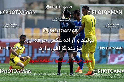 1074342, Tehran, [*parameter:4*], لیگ برتر فوتبال ایران، Persian Gulf Cup، Week 26، Second Leg، Naft Tehran 1 v 2 Esteghlal on 2018/03/29 at Takhti Stadium