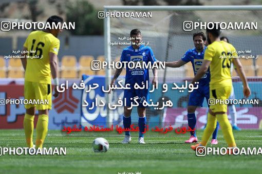 1073926, Tehran, [*parameter:4*], لیگ برتر فوتبال ایران، Persian Gulf Cup، Week 26، Second Leg، Naft Tehran 1 v 2 Esteghlal on 2018/03/29 at Takhti Stadium
