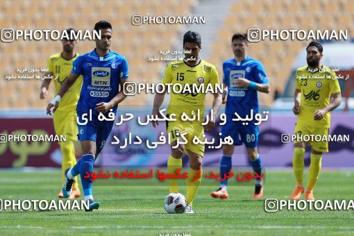 1074121, Tehran, [*parameter:4*], لیگ برتر فوتبال ایران، Persian Gulf Cup، Week 26، Second Leg، Naft Tehran 1 v 2 Esteghlal on 2018/03/29 at Takhti Stadium